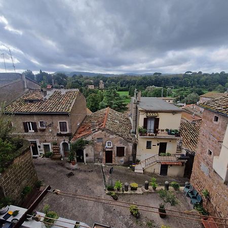 Piazza Duomo Casa Vacanze Sutri Ngoại thất bức ảnh