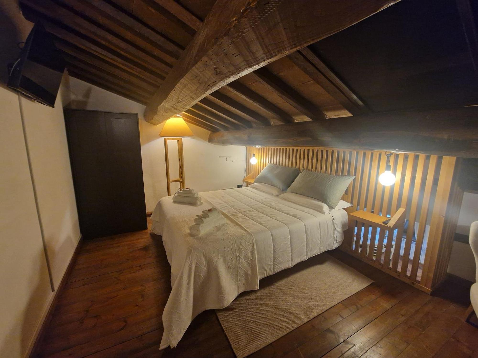 Piazza Duomo Casa Vacanze Sutri Ngoại thất bức ảnh