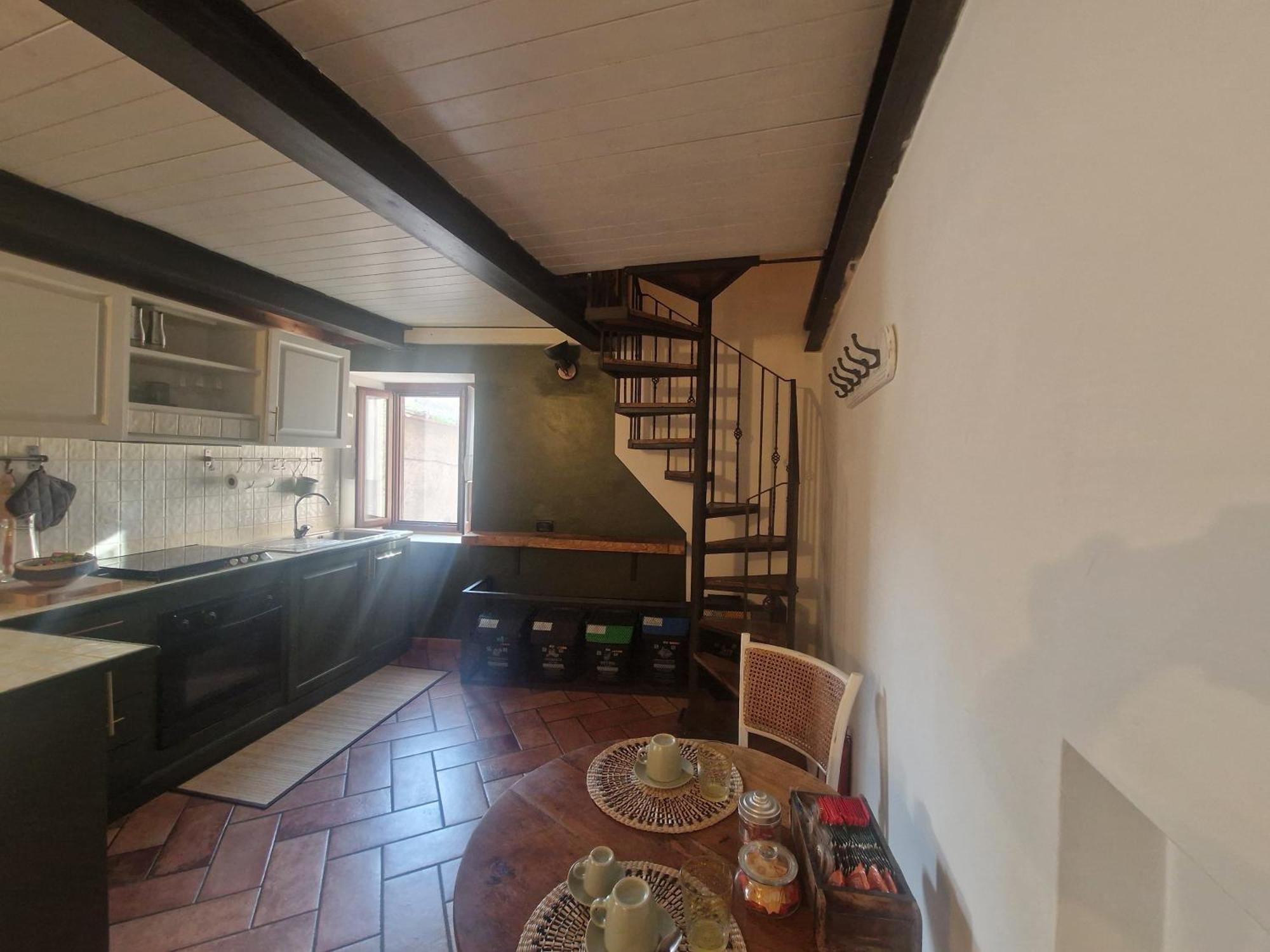 Piazza Duomo Casa Vacanze Sutri Ngoại thất bức ảnh