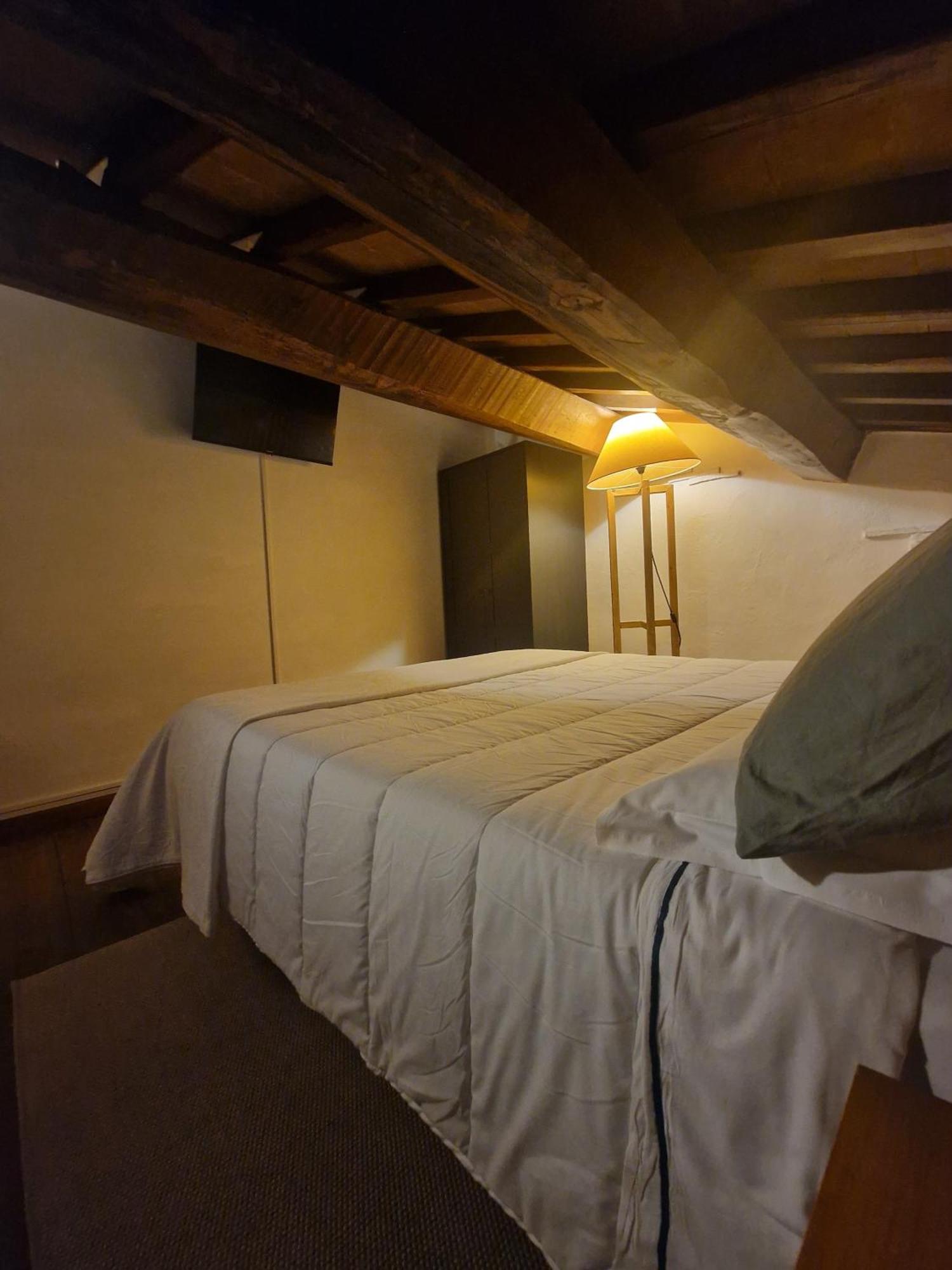 Piazza Duomo Casa Vacanze Sutri Ngoại thất bức ảnh